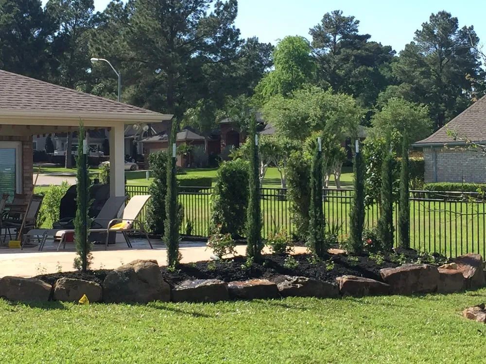 Professional garden landscaping in Conroe, TX - Boone's Landscaping