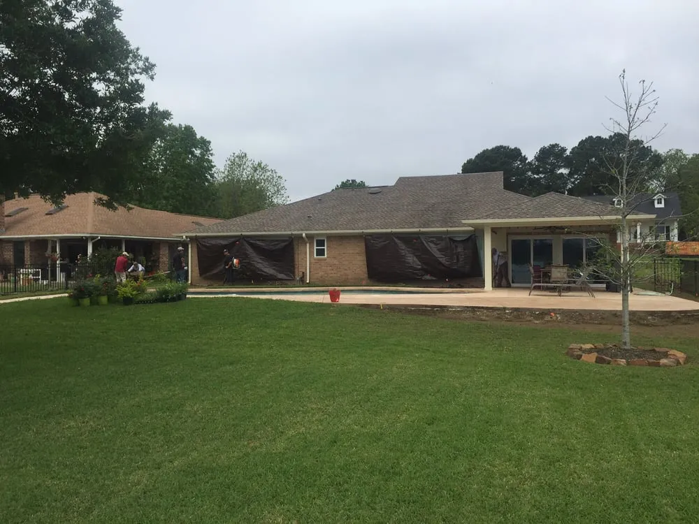 Custom landscape design in Conroe, TX by Boone's Landscaping