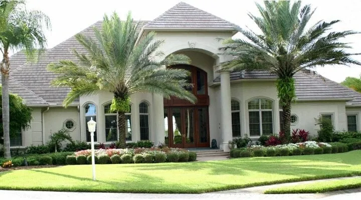 Professional lawn care service for beautiful yards across Conroe, TX - Boone's Landscaping