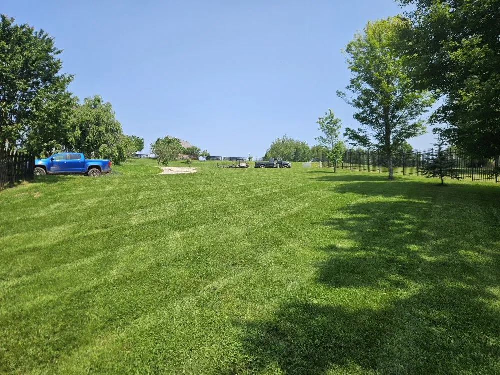 Custom yard maintenance experts serving Sweetwater, TN - Boone’s Outdoor Services