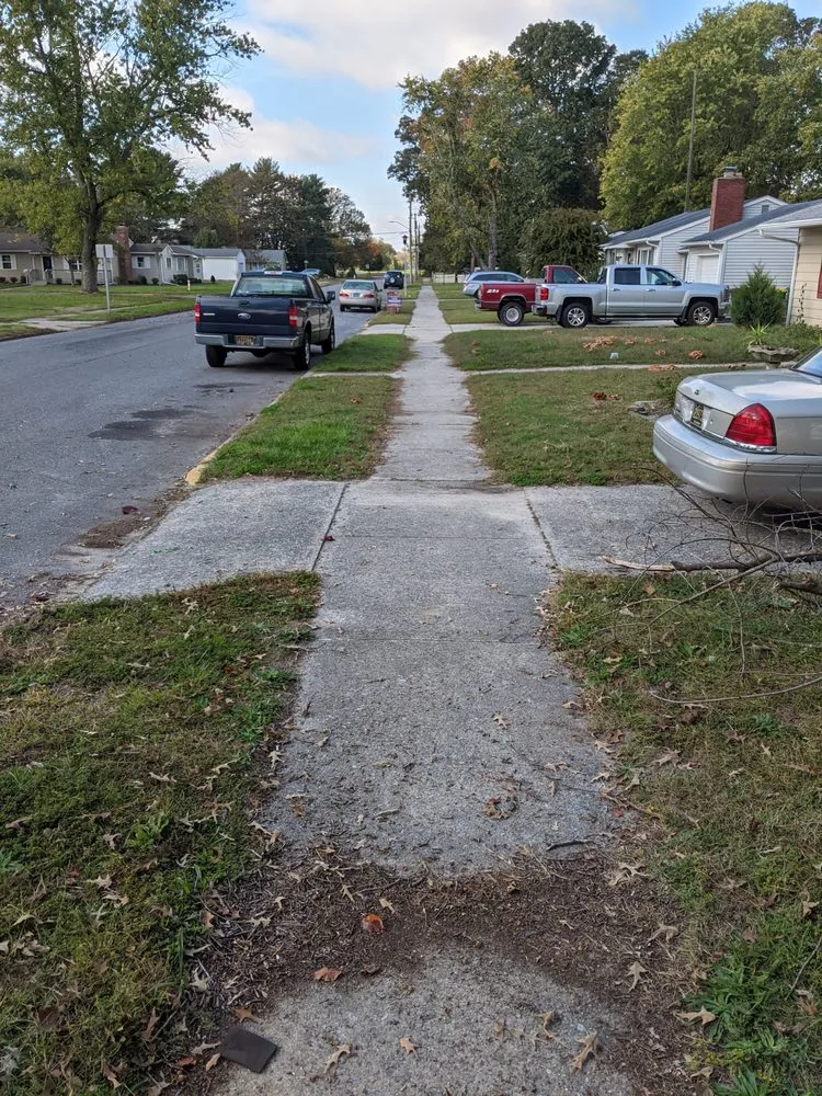 Expert yard cleanup service for residential properties across Seaford, DE - Boone's Property Maintenance