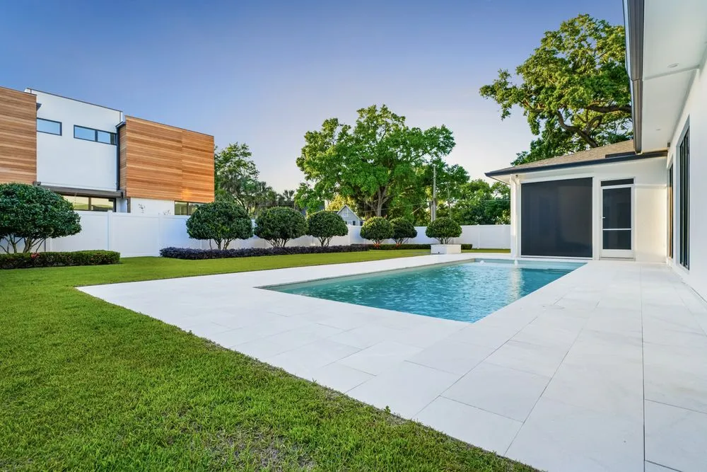 Affordable landscape installation in Winter Park, FL by Booth's Cobblestones