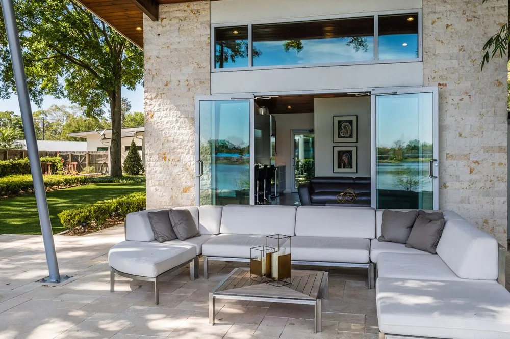 Professional landscape installation in Winter Park, FL by Booth's Cobblestones