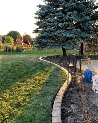 Top-rated outdoor landscaping experts serving Frankfort, IL - Border Magic