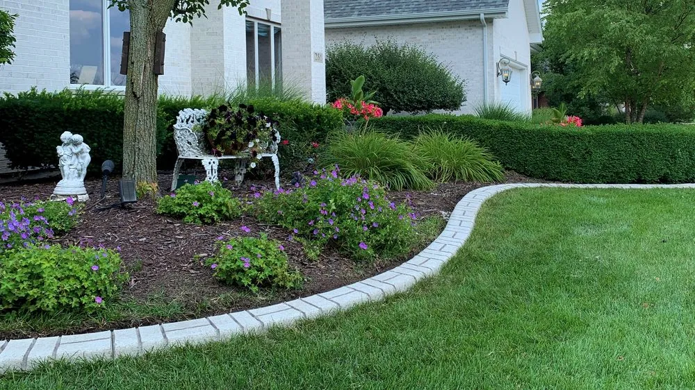 Reliable lawn care service near you across Frankfort, IL - Border Magic