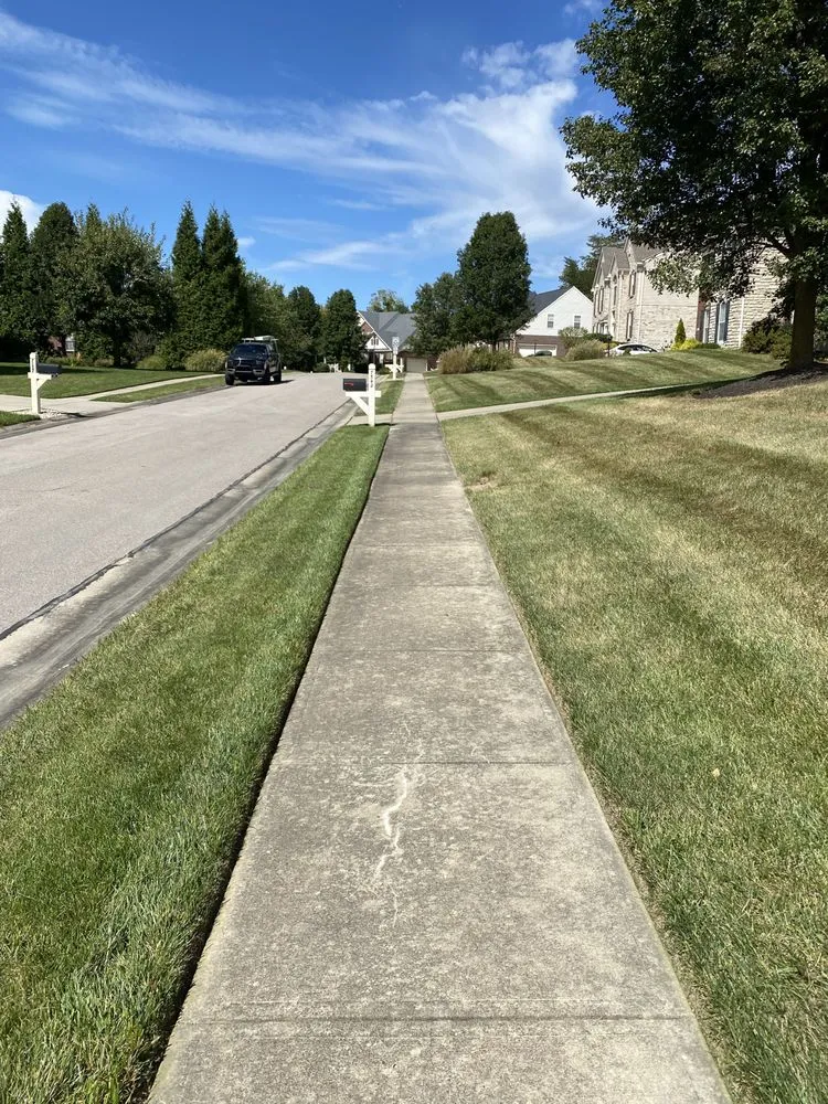 Reliable lawn care service for outdoor upgrades across Florence, KY - BorderTech lawncare