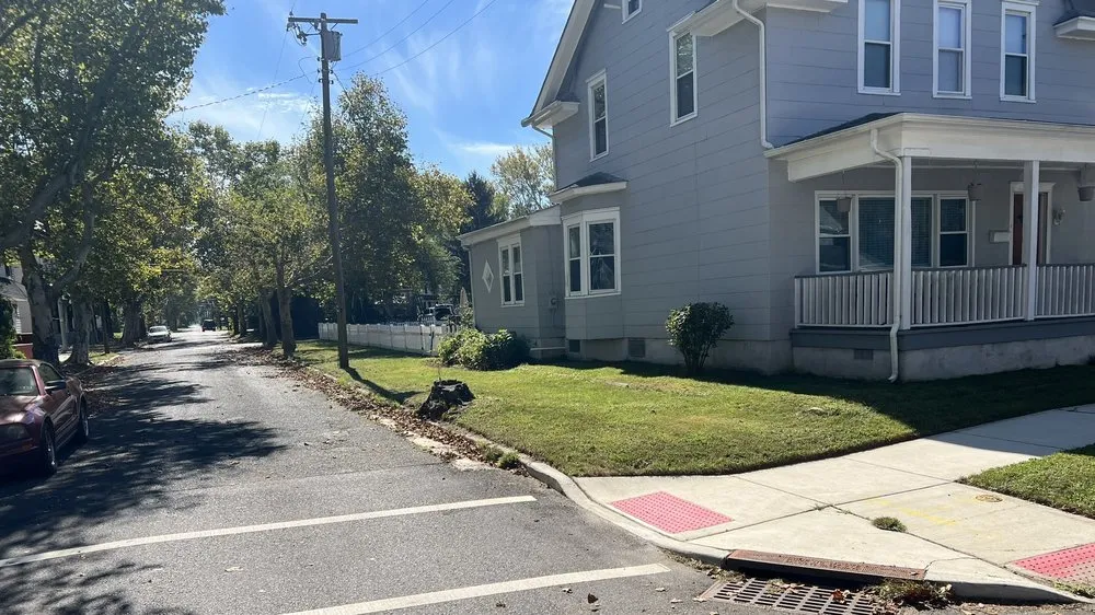 Expert lawn mowing service in Atlantic City, NJ by Bordley’s Landscaping