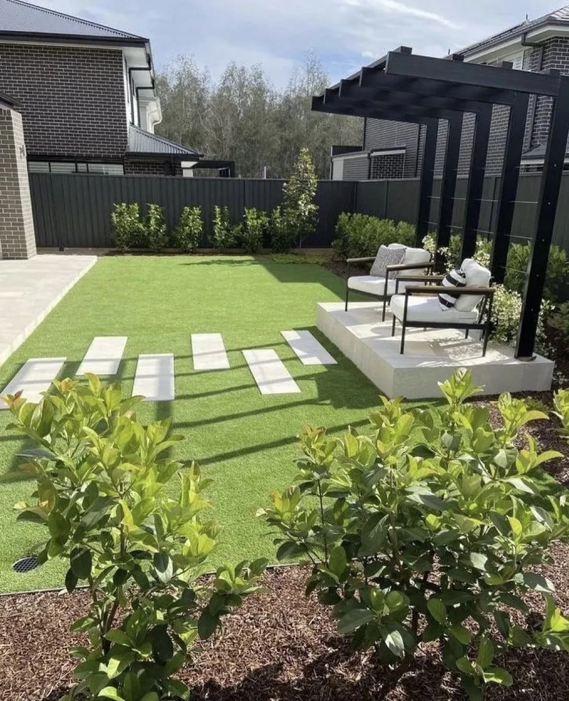 Custom landscape design near you across Fort Lauderdale, FL - Boris