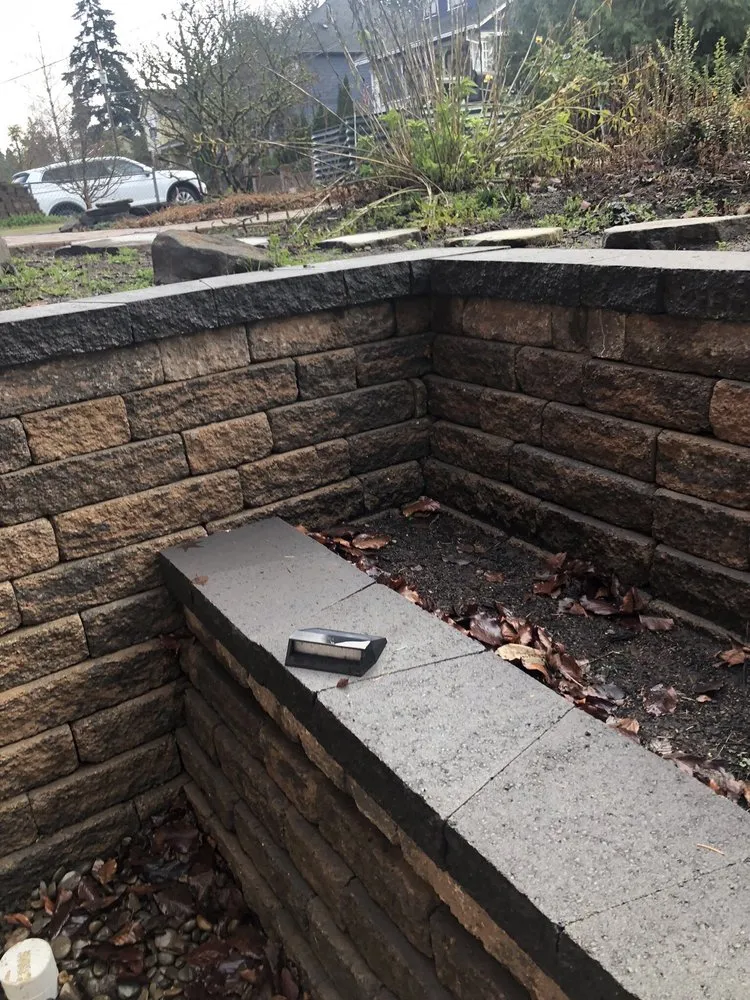 Expert outdoor landscaping near you in Salem, OR by Borlin Landscape Services