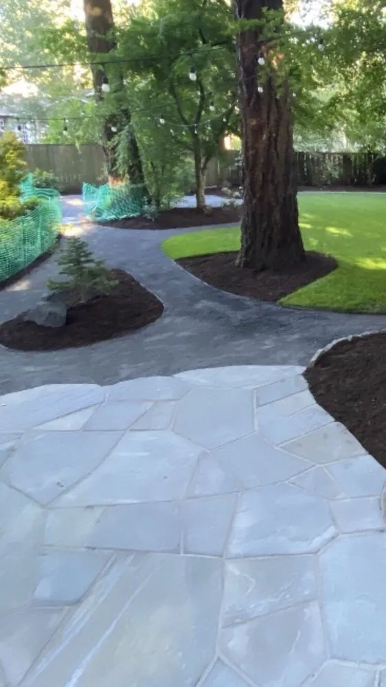 Top-rated lawn care service with custom design across Salem, OR - Borlin Landscape Services