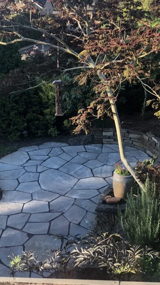 Top-rated landscape design experts serving Salem, OR - Borlin Landscape Services