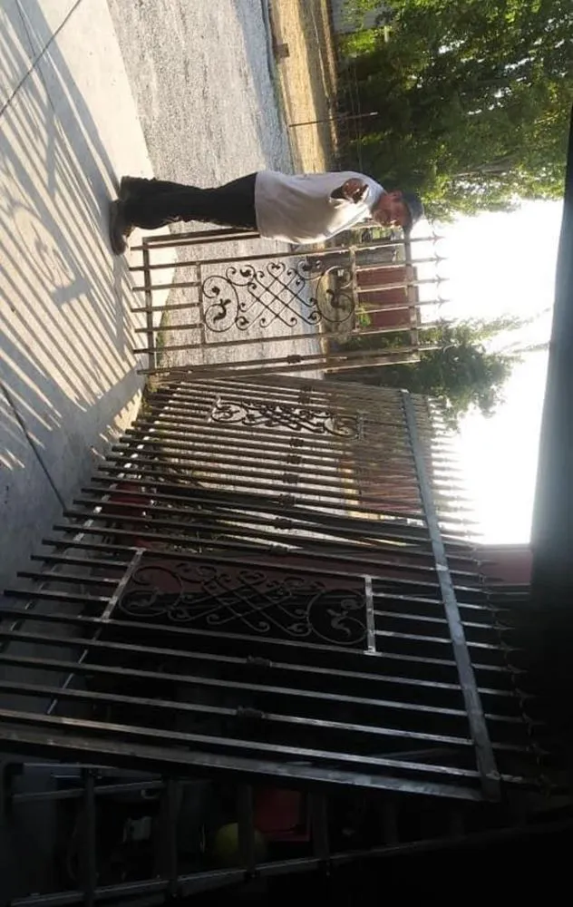 Affordable yard cleanup service in Vallejo, CA by Borrayos Landscaping and Welding