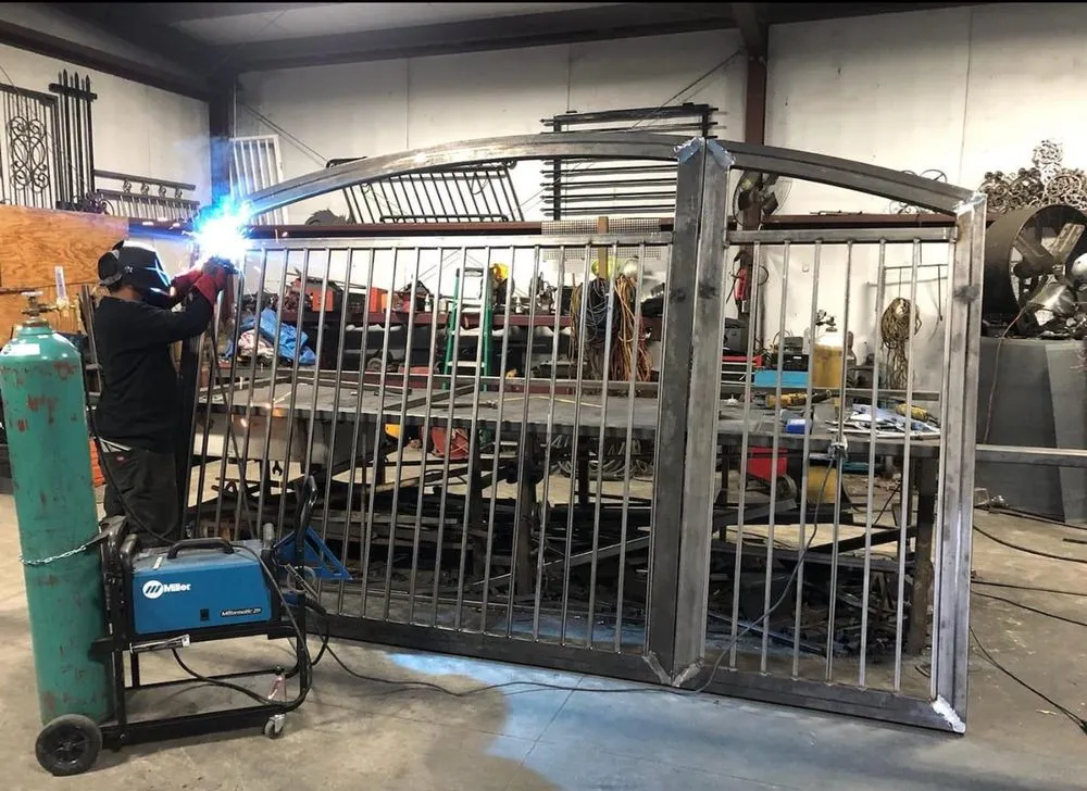 Top-rated yard cleanup service in Vallejo, CA by Borrayos Landscaping and Welding