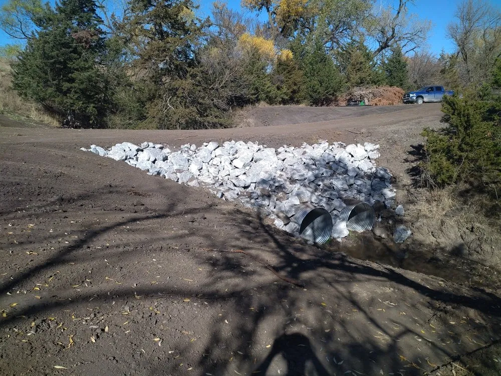 Custom yard maintenance experts serving Tecumseh, NE - Borrenpohl Skid Steer