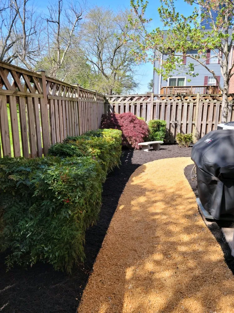 Reliable yard maintenance for residential properties across Knoxville, MD - Bo's Landscaping and Stump Removal