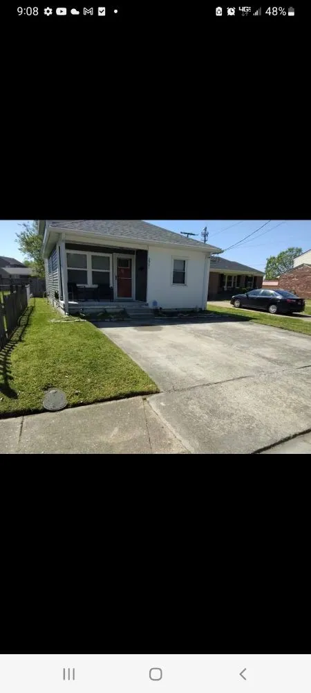 Custom landscape design with custom design in Portsmouth, VA by Bo's Lawncare