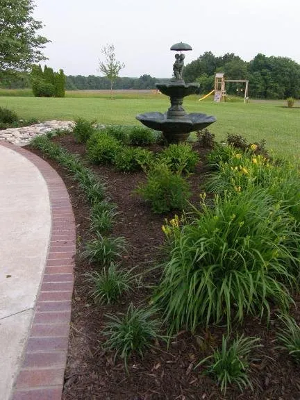 Professional garden landscaping in Harrisonville, MO by BoShann's Lawn Service