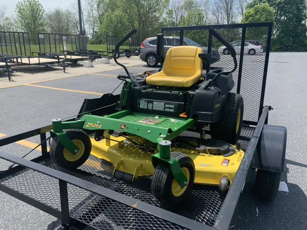 Local lawn care service in Shamokin, PA by Bosnian Landscaper