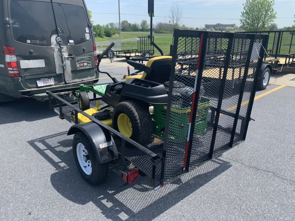 Trusted lawn care service in Shamokin, PA - Bosnian Landscaper