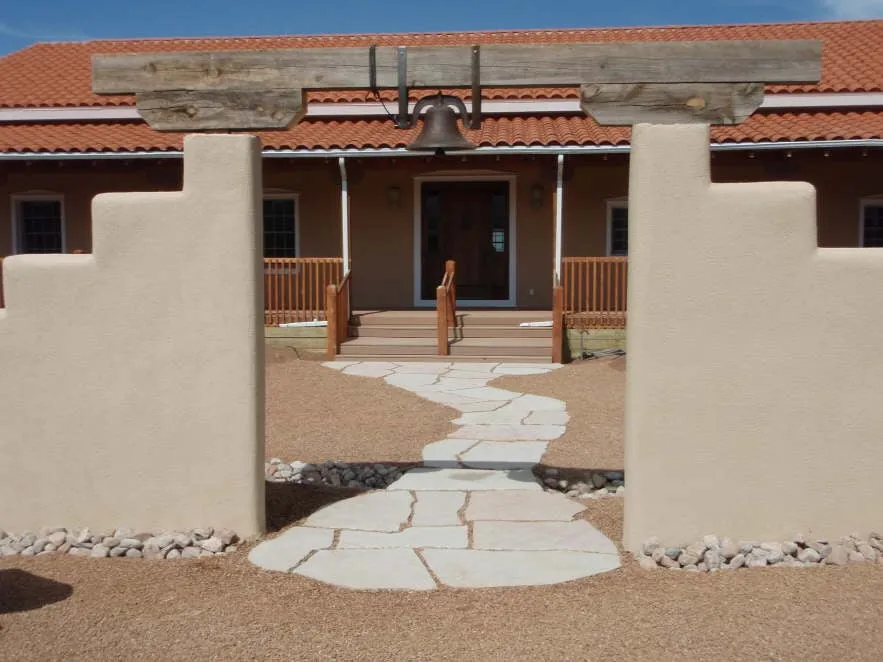 Top-rated landscape installation in Santa Fe, NM by Bosque Natural