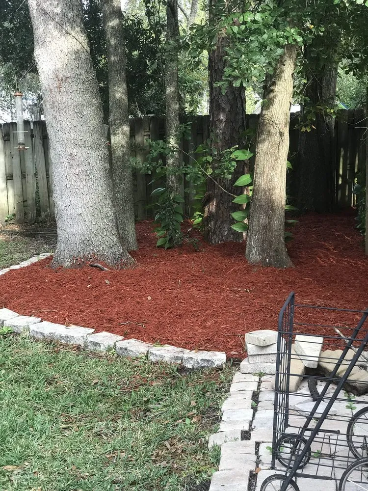 Custom landscaping services experts serving Jacksonville, FL - Boss Cutz Lawn Service
