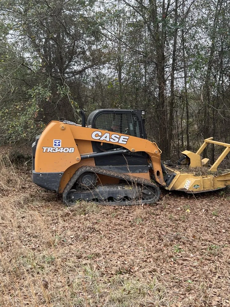 Reliable landscaping services experts serving Hawkinsville, GA - Boss Goss Mulching and Land Service