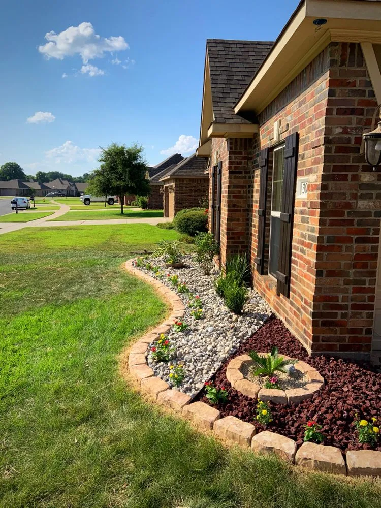 Top-rated yard cleanup service in Bossier City, LA - Bossier Botanical Landscape