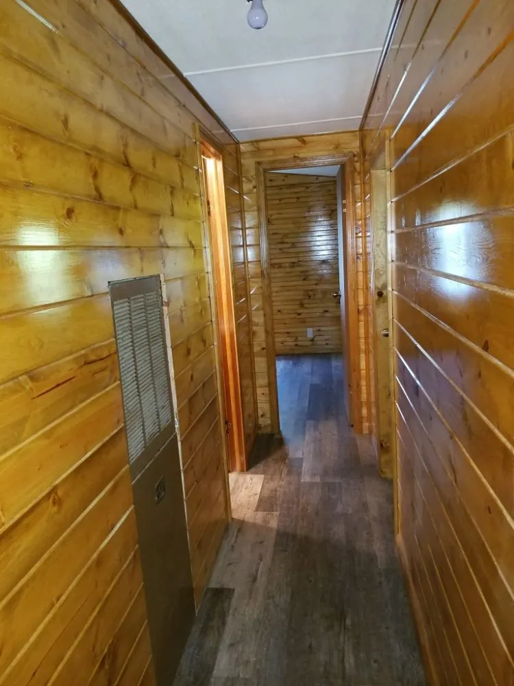 Reliable lawn care service experts serving Texarkana, TX - Boswell Home Repair Services