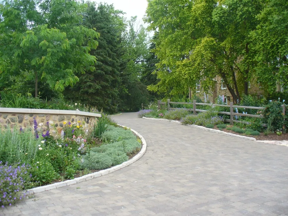 Top-rated landscape installation experts serving Lake Geneva, WI - Botanica Fine Gardens & Landscapes