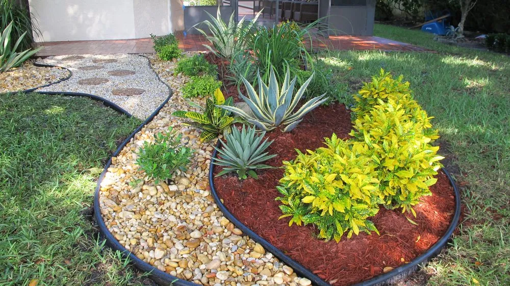 Reliable yard cleanup service experts serving Lake Worth, FL - Botanical Bruce & Co.