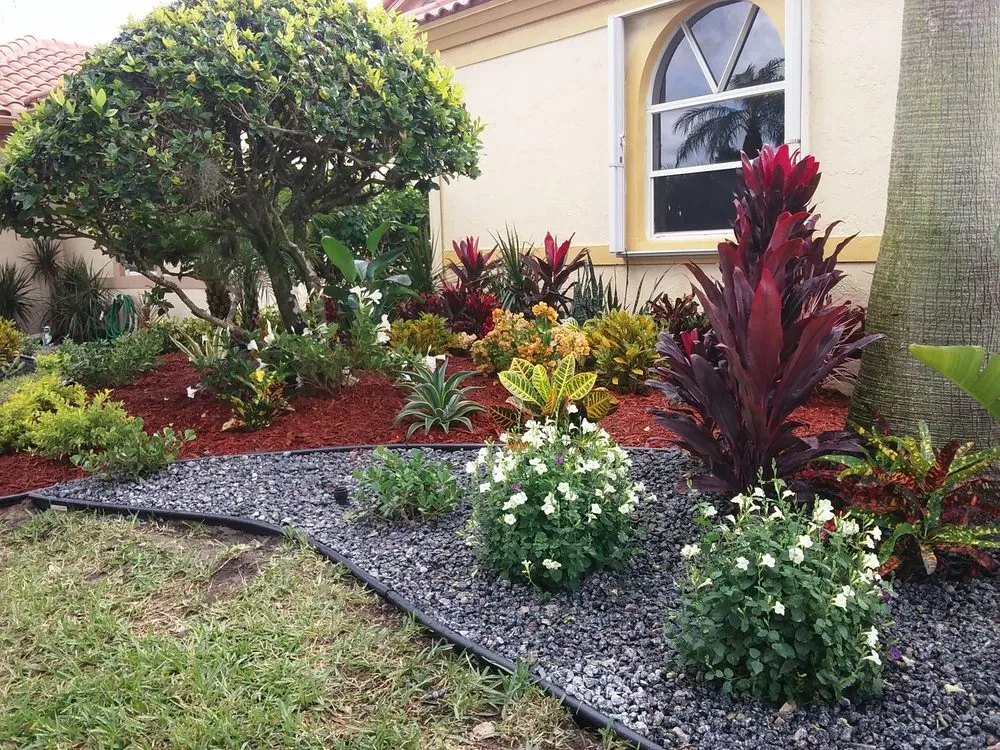 Affordable residential landscaping experts serving Lake Worth, FL - Botanical Bruce & Co.