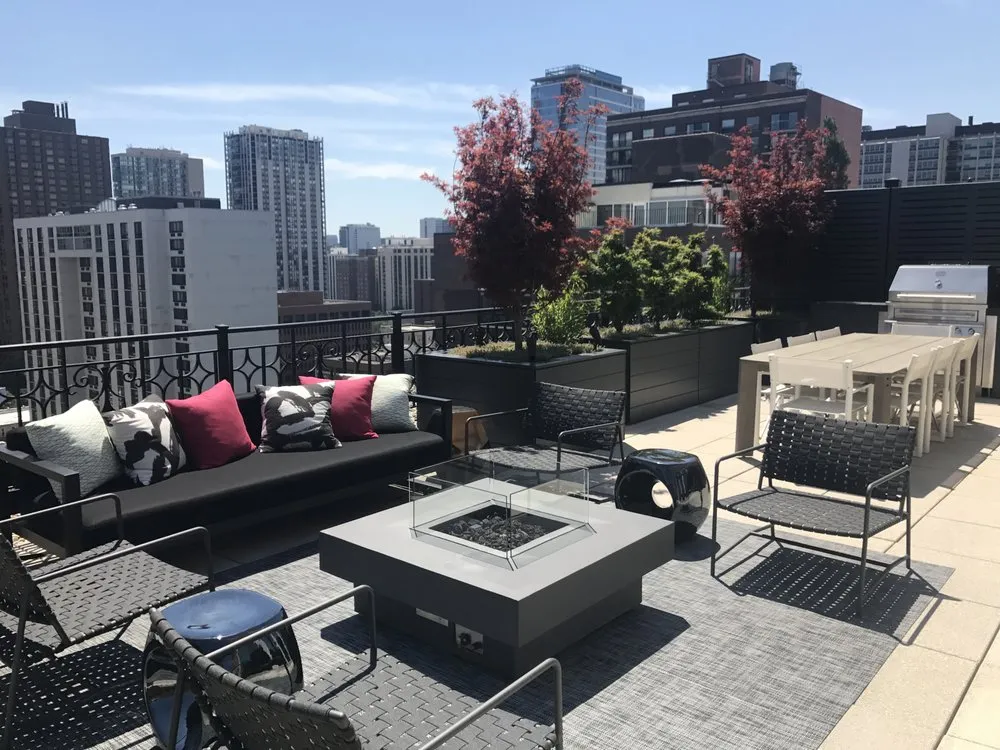 Reliable yard cleanup service experts serving Chicago, IL - Botanical Concepts Chicago