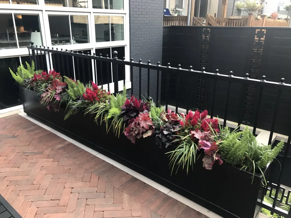 Custom landscape design experts serving Chicago, IL - Botanical Concepts Chicago