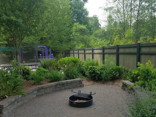 Botanical Sam's Logo