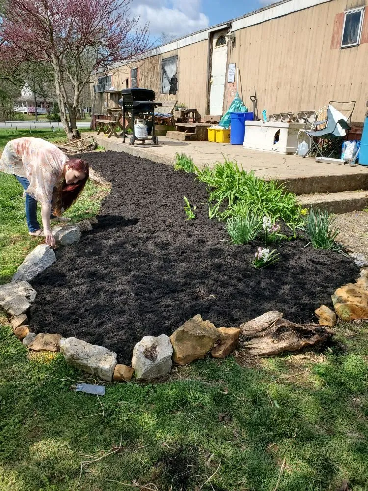 Trusted lawn mowing service in York, PA - Botti's Landscaping