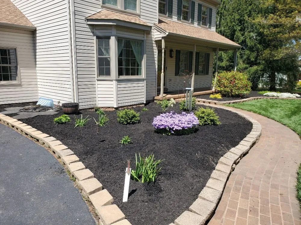 Custom garden landscaping in York, PA by Botti's Landscaping