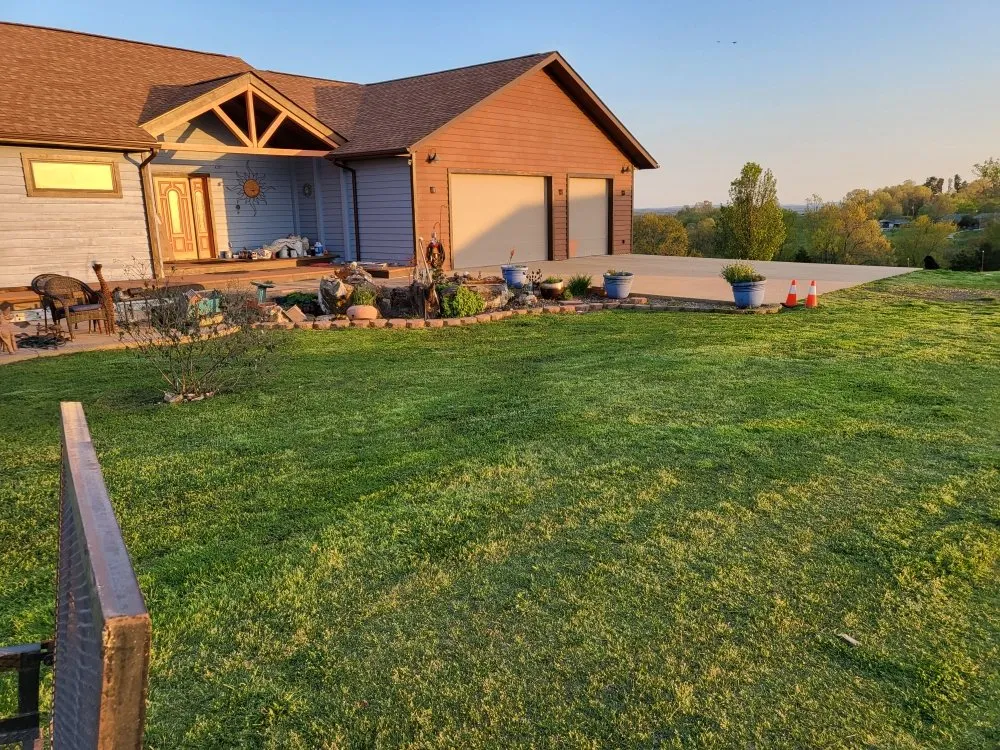 Custom yard maintenance near you in Flippin, AR by Bottom Dollar Lawn Care