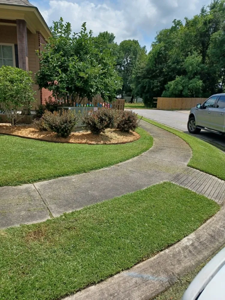 Professional landscape installation experts serving Sunset, LA - Boudreaux boys landscape