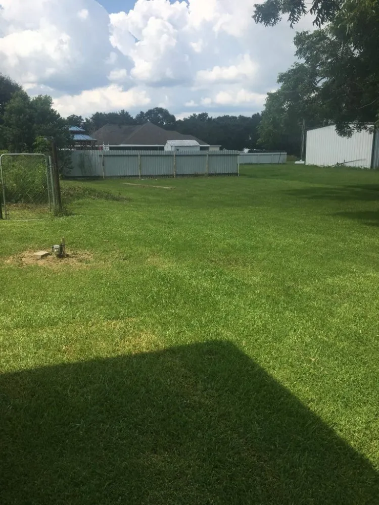 Reliable outdoor landscaping experts serving Sunset, LA - Boudreaux boys landscape