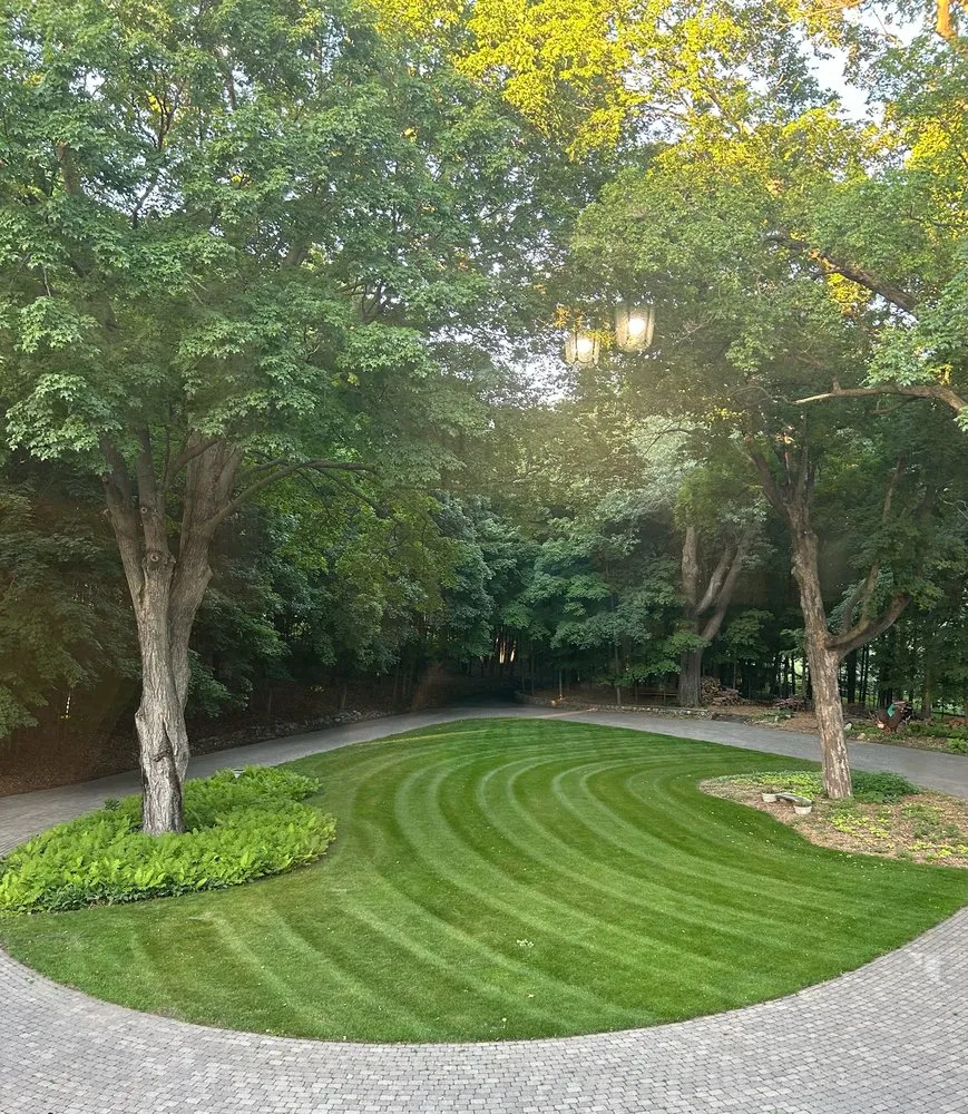 Professional lawn care service in Excelsior, MN - Boulder Bridge Outdoor Services