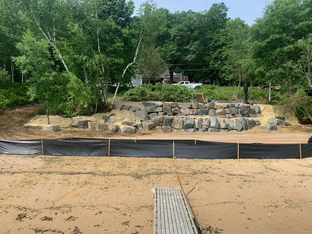 Local yard maintenance in Rosemount, MN - Boulder Images