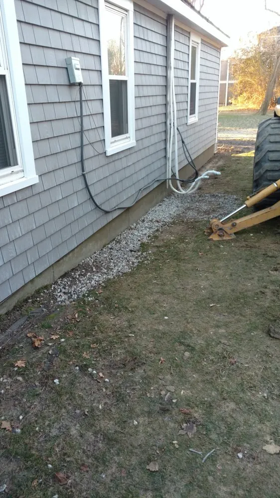 Custom yard maintenance with custom design across Middletown, RI - Boulevard Nurseries