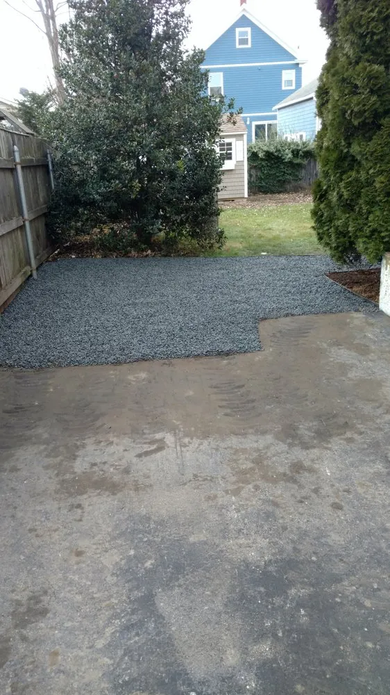 Local yard maintenance in Middletown, RI - Boulevard Nurseries