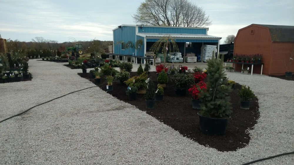 Local residential landscaping experts serving Middletown, RI - Boulevard Nurseries