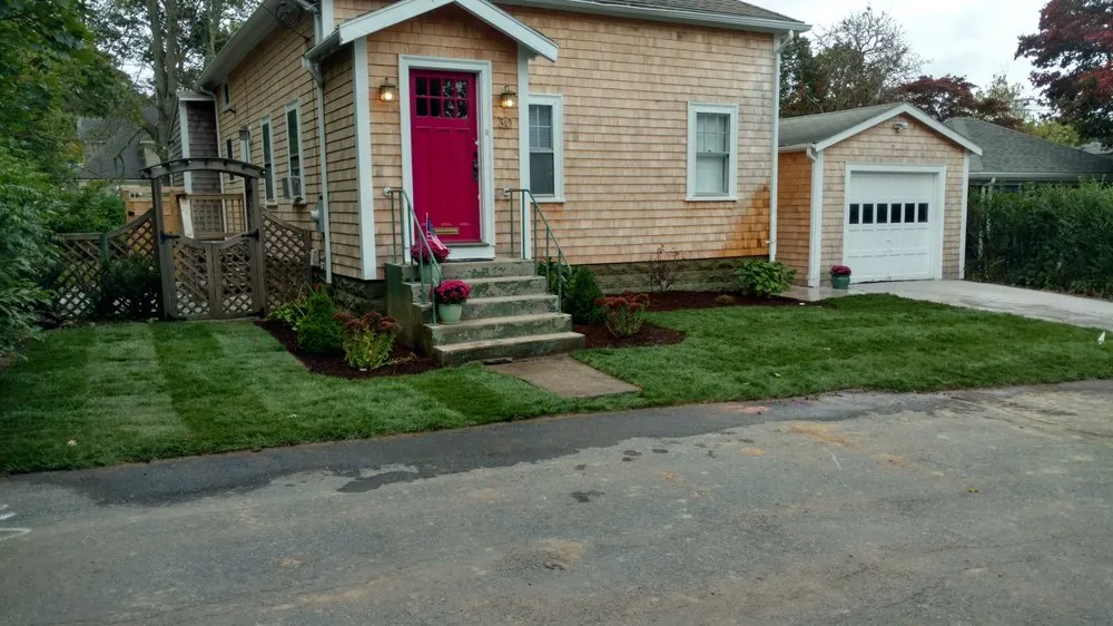 Trusted landscape installation for residential properties across Middletown, RI - Boulevard Nurseries