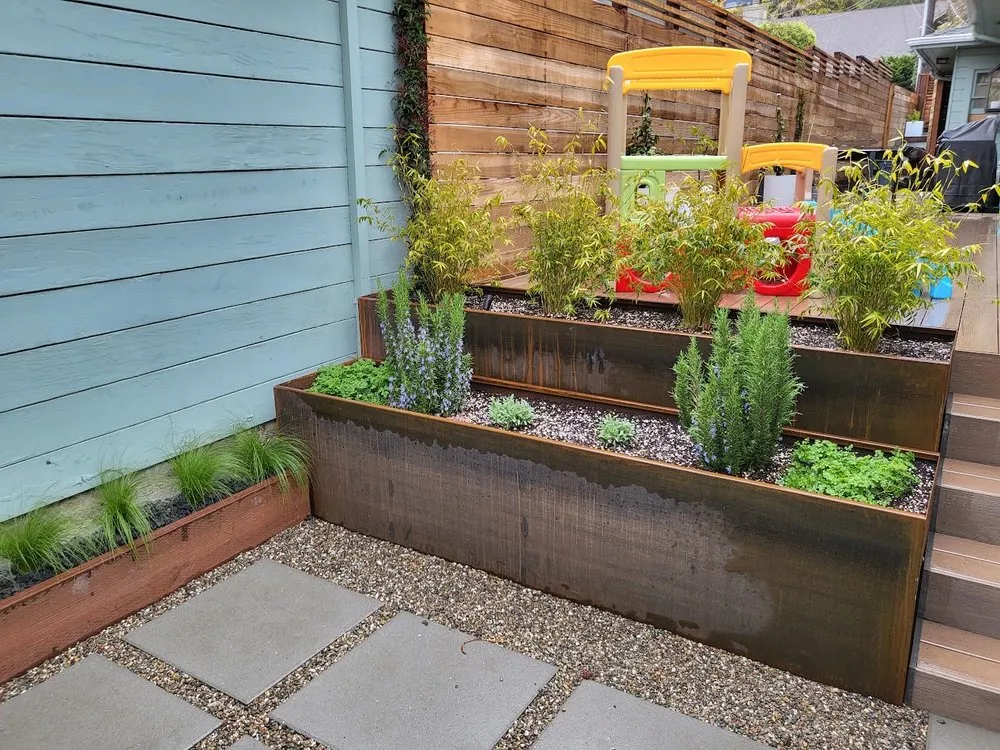 Expert yard cleanup service for outdoor upgrades in Oakland, CA by Bountiful Botanicals, Inc.