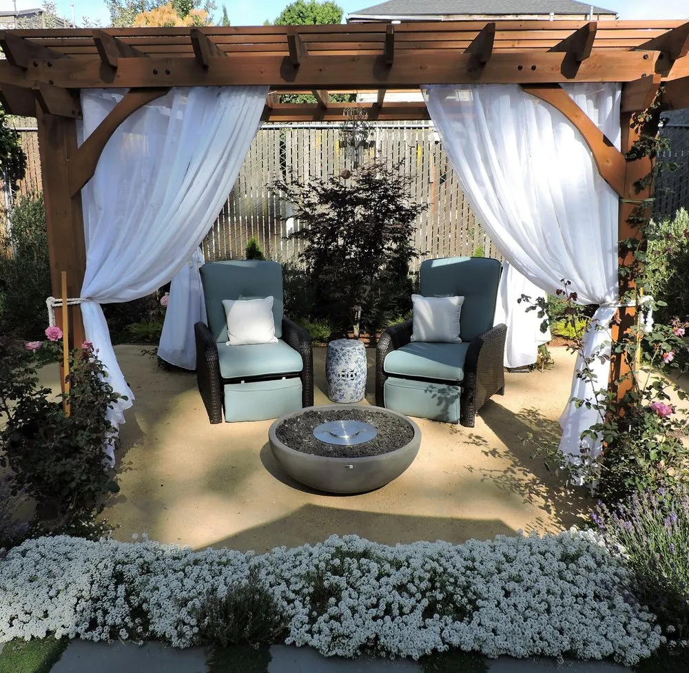 Affordable residential landscaping experts serving Oakland, CA - Bountiful Botanicals, Inc.