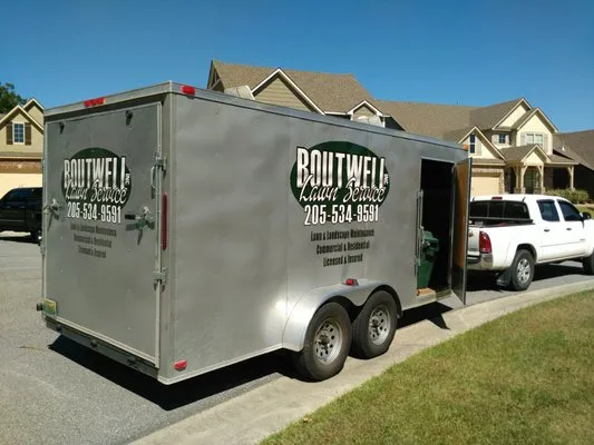 Boutwell Lawn Service Logo