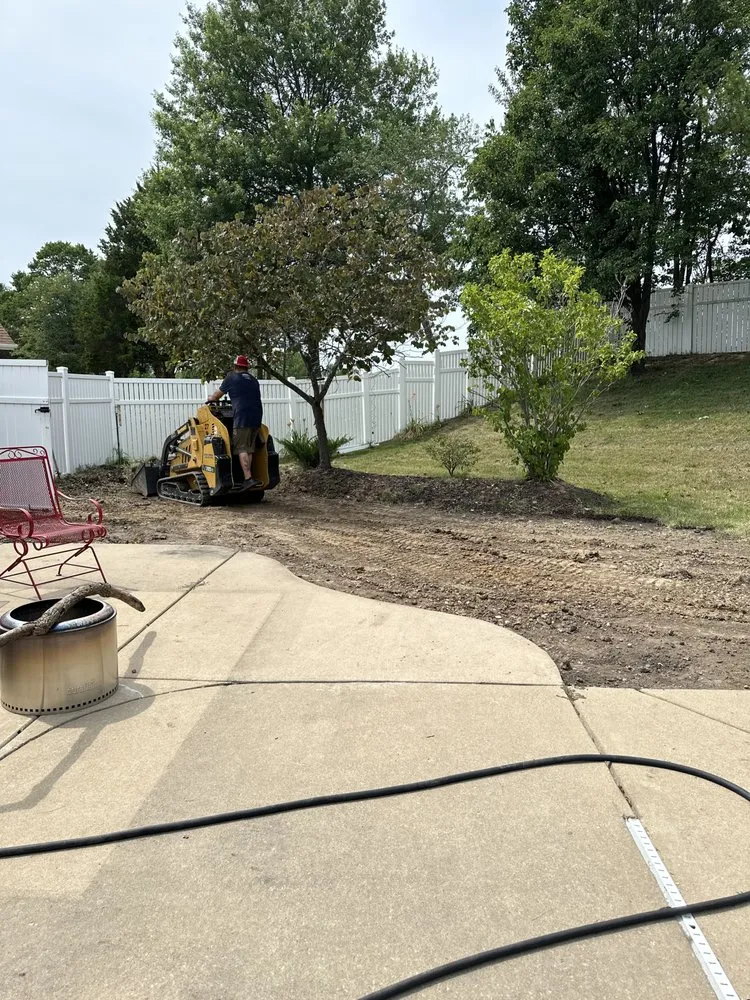 Affordable lawn care service experts serving St. Peters, MO - Bova Landscape