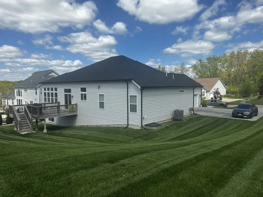 Expert garden landscaping experts serving St. Peters, MO - Bova Landscape